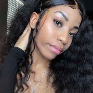 Meet your Posher, Ericka